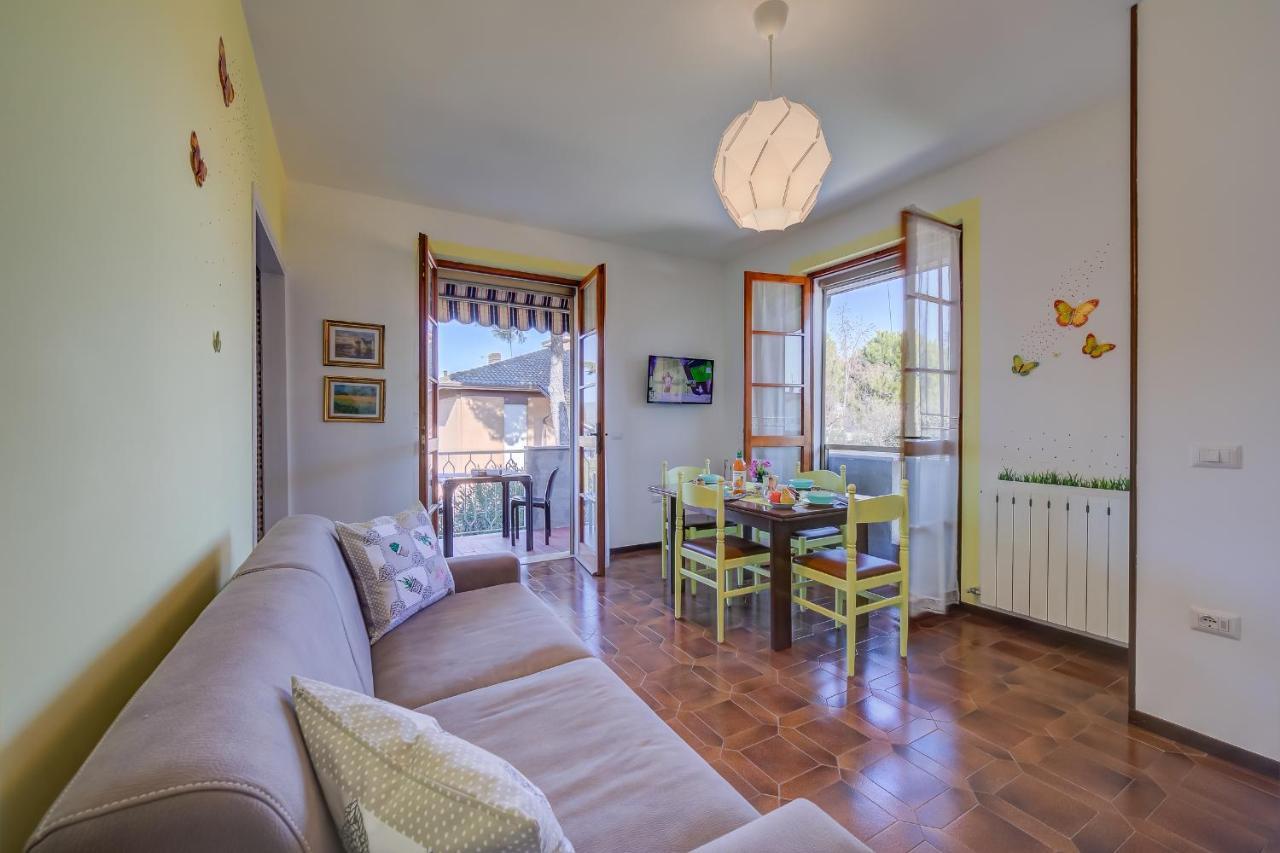 Villa Fiorita Apartments - Happy Rentals Sirmione Exteriör bild
