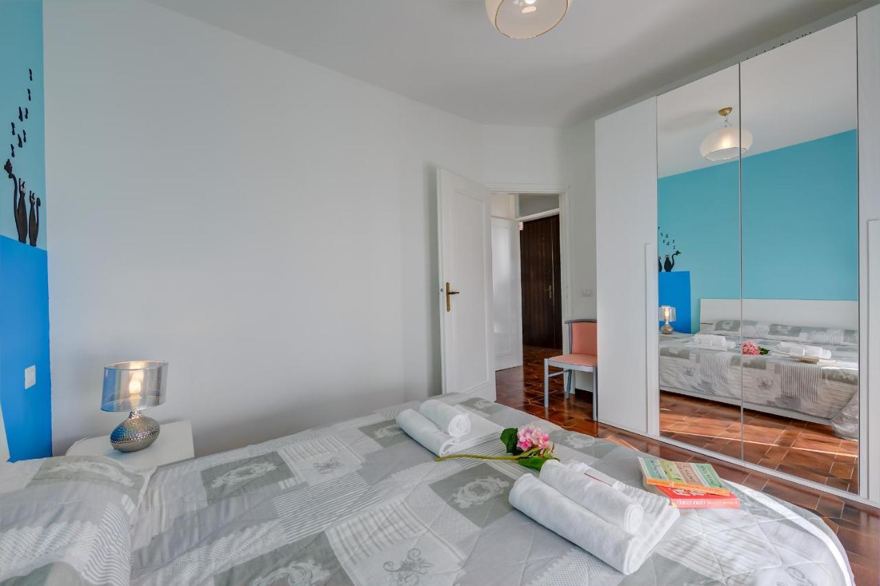 Villa Fiorita Apartments - Happy Rentals Sirmione Exteriör bild