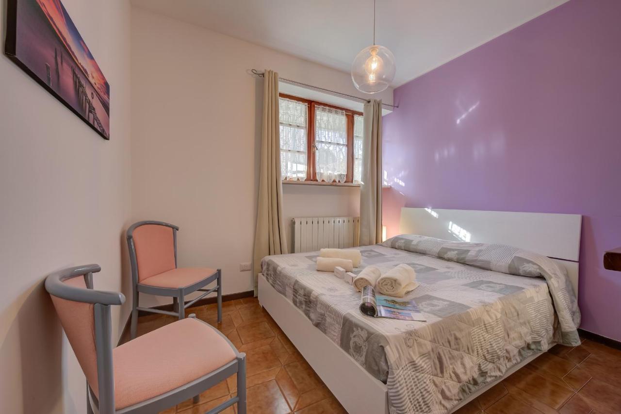 Villa Fiorita Apartments - Happy Rentals Sirmione Exteriör bild